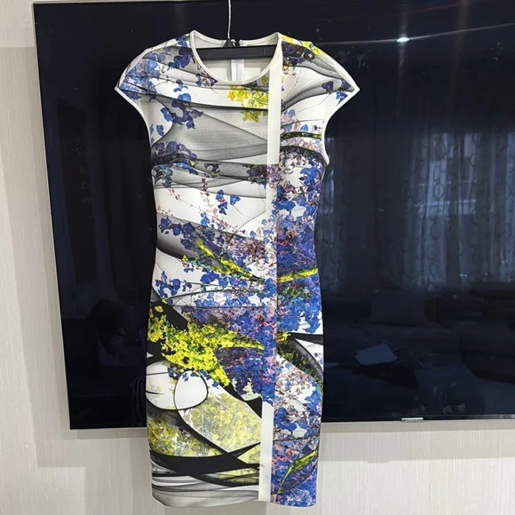 Yellow and Green Sheath Mini Dress with Cap Sleeves for Cocktail - Picture 1 of 1